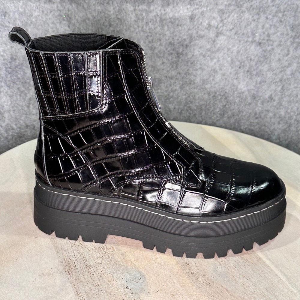 Marc Fisher Prisco Boot Womens 8M Black Excellent Croc Leather Platform Zip